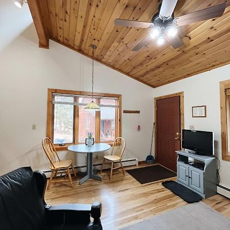 Cozy Cabin Suite Bed And Breakfast Woodland Park Exterior foto